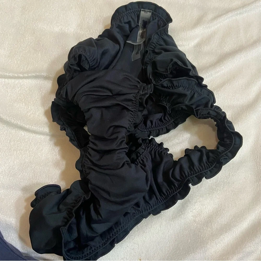 Frankies Bikinis chic black